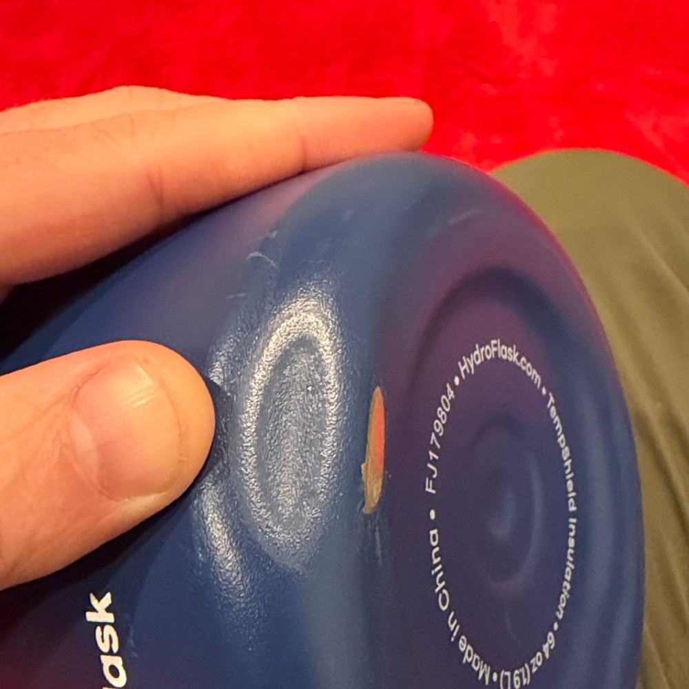 Hydro Flask 64 oz Wide Mouth Bottle - Picture 6 of 6